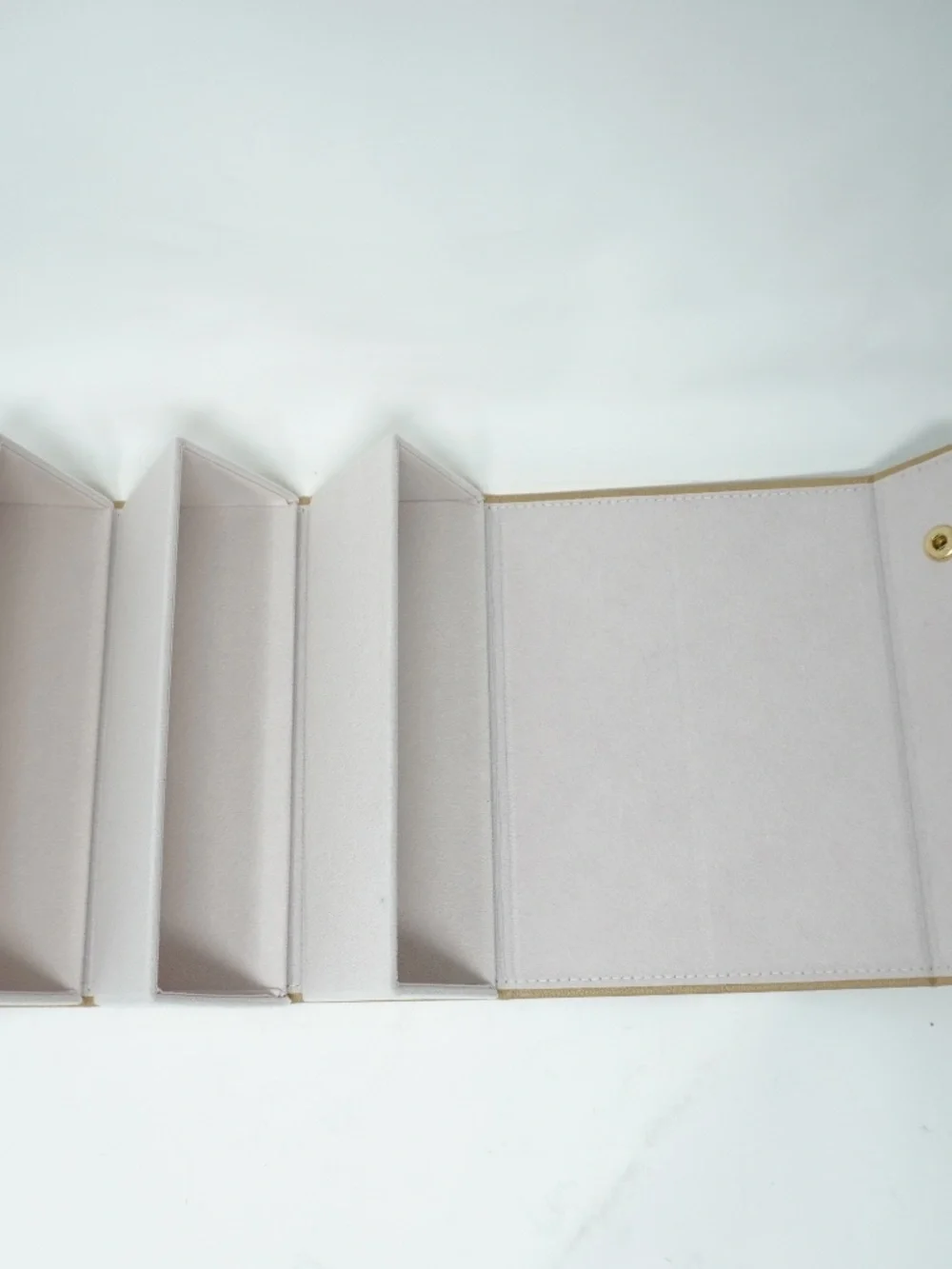 Sancia Australia 3-compartment tan faux leather sunglasses case box.